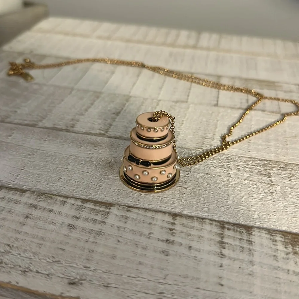Kate spade take the cake bridal cake pendant necklace - Picture 2 of 11